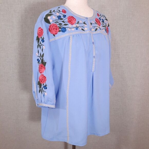 Women's Floral Embroidered Tunic Top Size Small Pleated CottageCore Blue - Picture 2 of 16